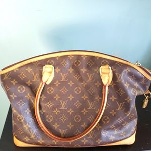 Louis Vuitton purse